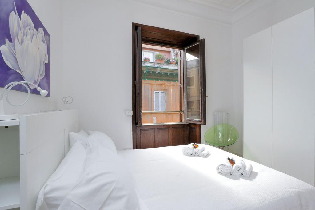 Apartment Condotti Charme - My Extra