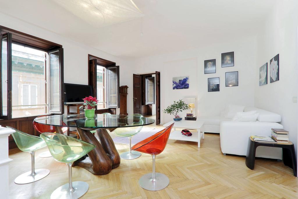 Appartement Condotti Charme - My Extra